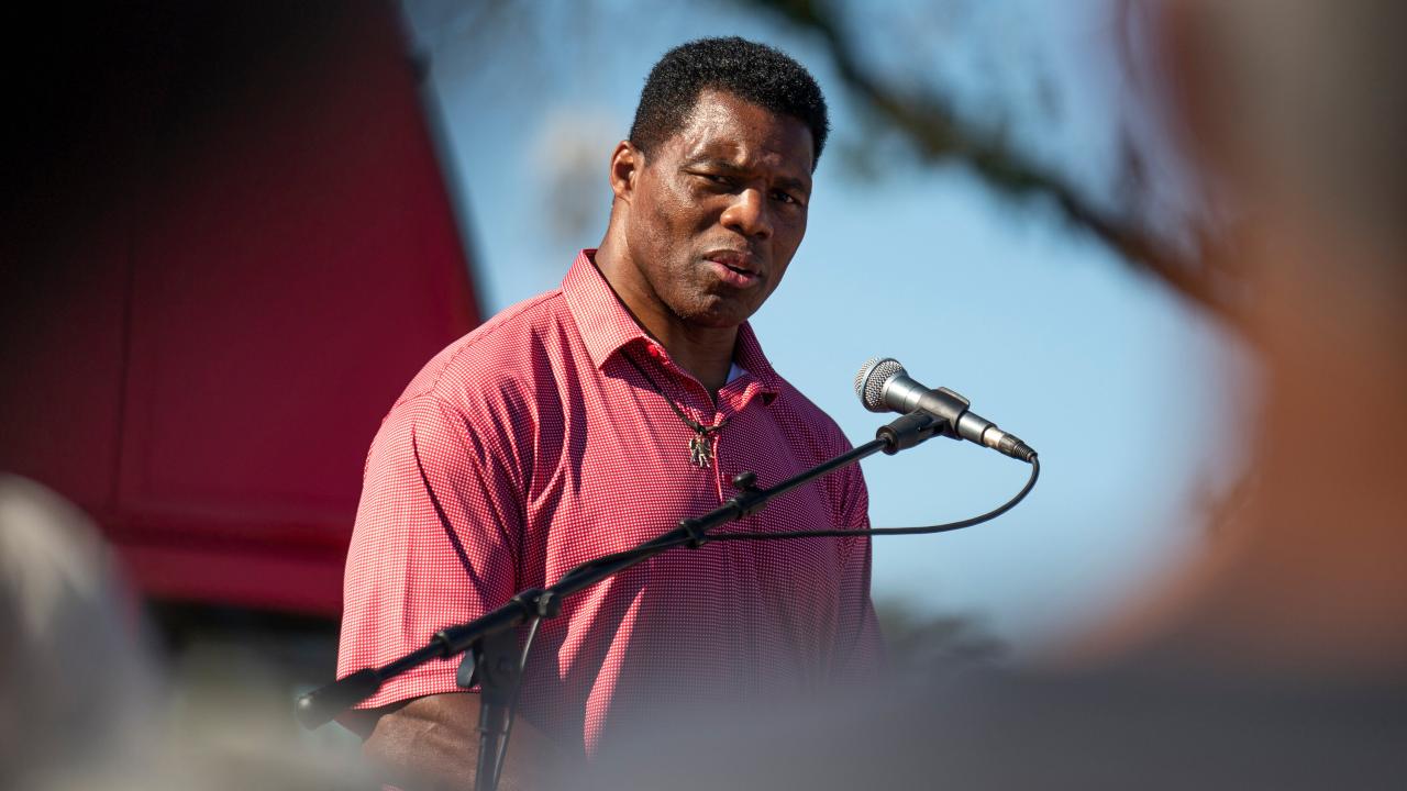 Herschel walker twice threatened to blow a womans head off and he wont say he supports gun reform