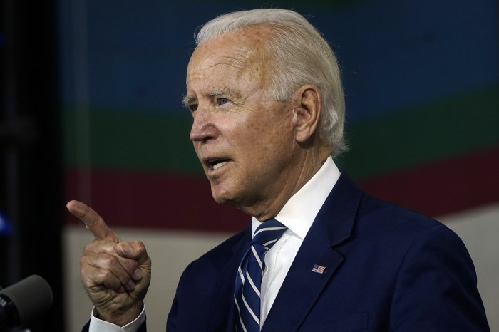 Biden admits economic recovery still needs work forgets meeting fed chair in error laden speech