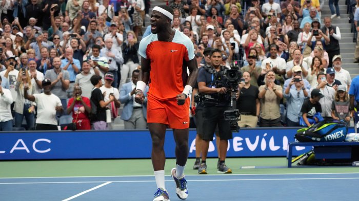 Frances tiafoe taylor fritz advance to us open semifinals 49ers get another star back nfl predictions