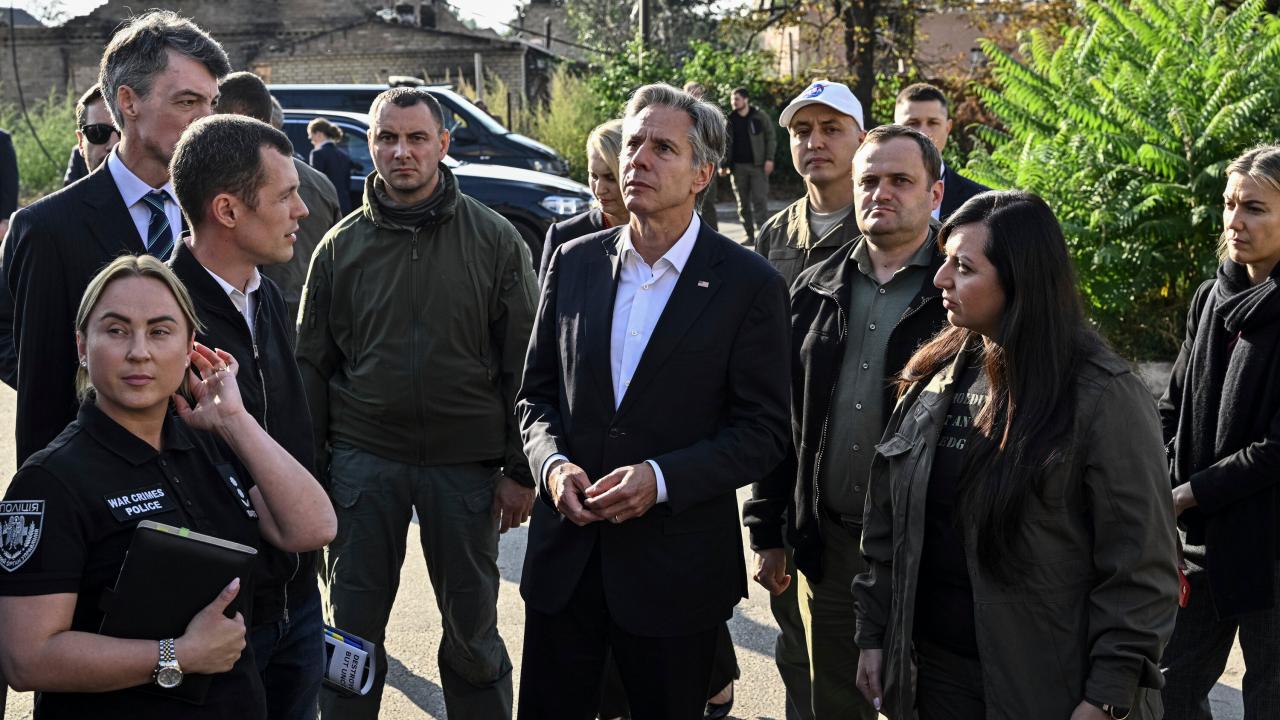 Blinken vows u s support to moldova as war rages in neighboring ukraine
