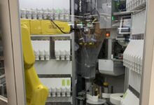 Walgreens turns to robots to fill prescriptions as pharmacists take on more responsibilities