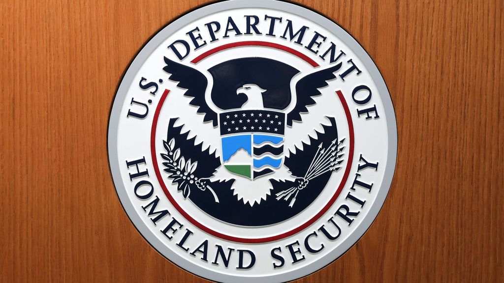 What is dhs disinformation governance board and why is everyone so mad about it