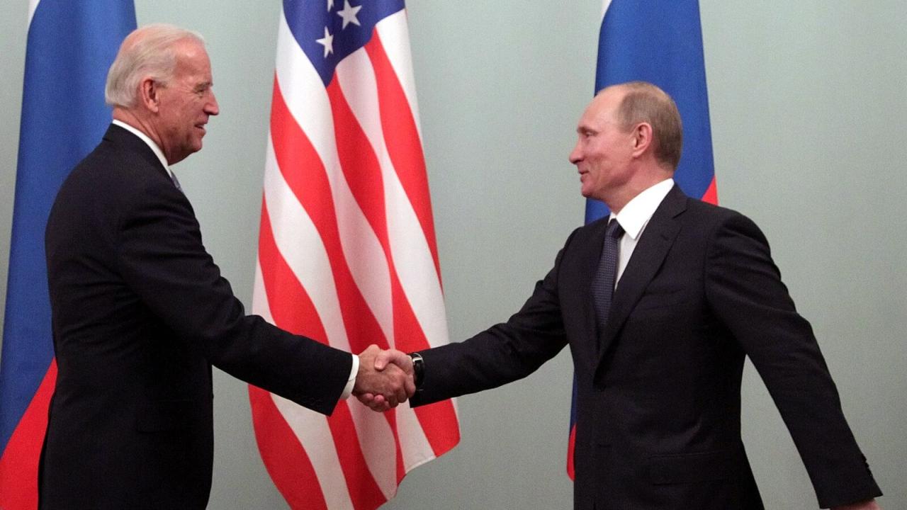 Putin biden Biden says u s has reason to believe russia has decided to invade ukraine