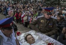 Russias war dead tops 70000 as volunteers face meat grinder