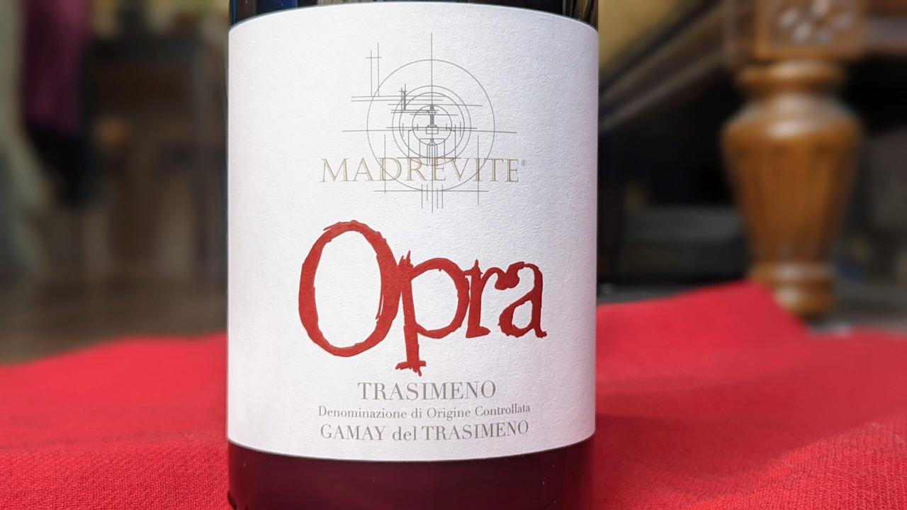 An italian gamay wine calls out to the daring wine drinkers