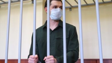 Parents of trevor reed jailed in russia protest at the white house