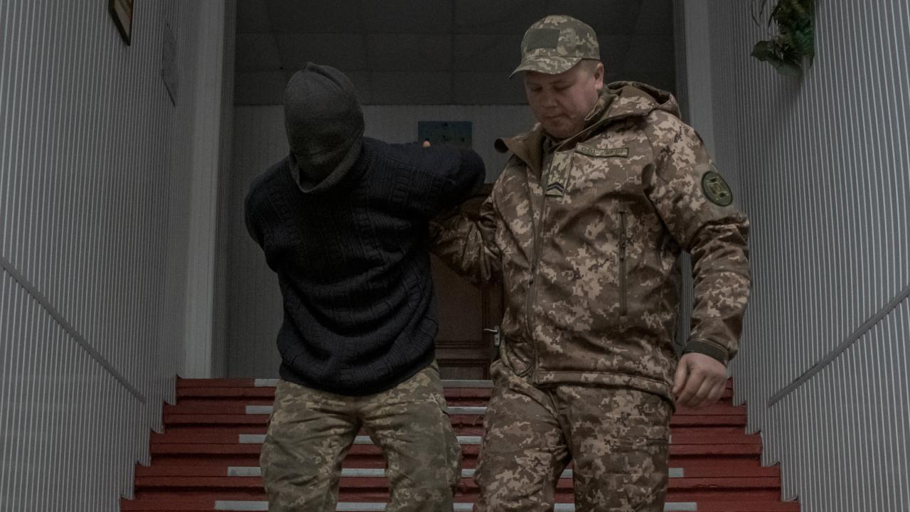 The attack on a prison holding ukraine pows explained