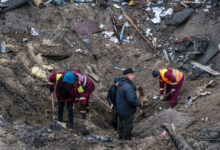 U s offers limited initial response to russia as it weighs stiffer sanctions