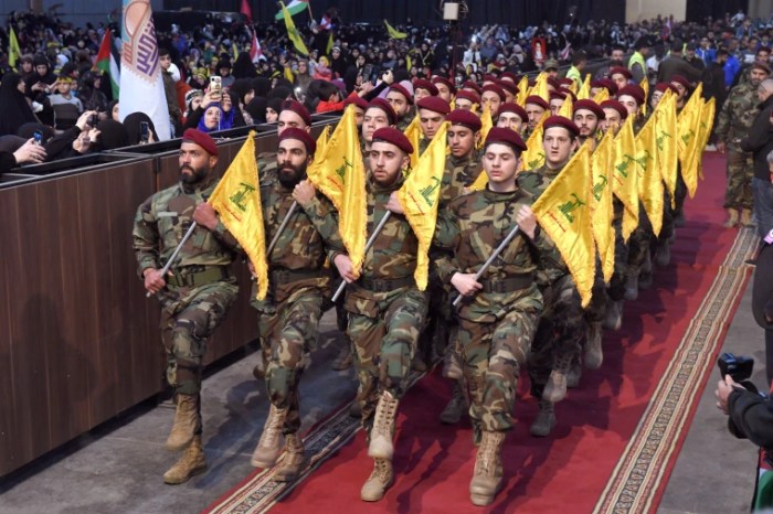 Why western allies calculate there is hope for avoiding all out war between israel and iran backed hezbollah