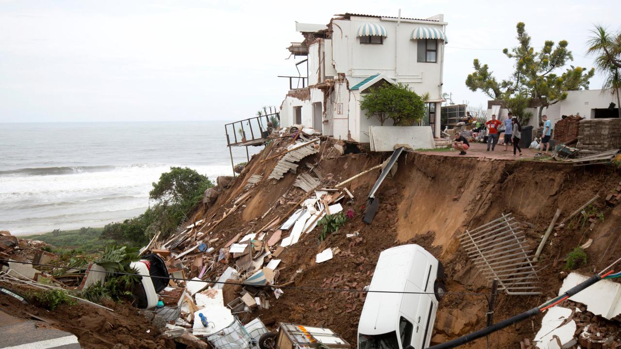 Biden heads to kentucky to survey flood damage and meet with victims