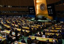 U n votes overwhelmingly for humanitarian access to ukraine demands russian hostilities end