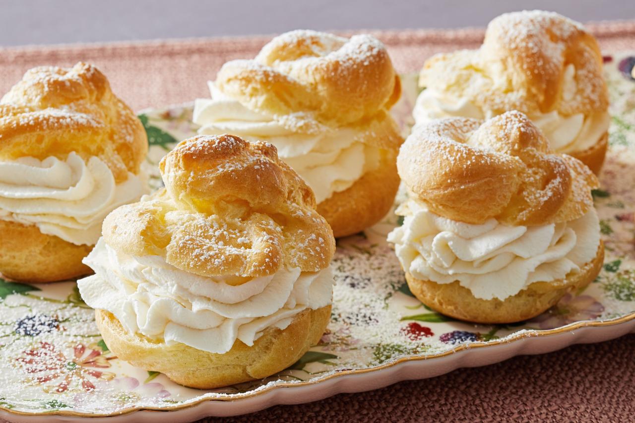 One of new yorks most surprising desserts is a baseball sized cream puff