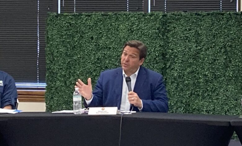 Vaccine covid vaccines chart dose johnson jab effective doses health single james follow twitter showing order