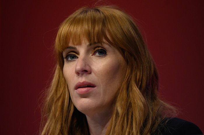 Angela rayner defends using donors new york flat for holiday