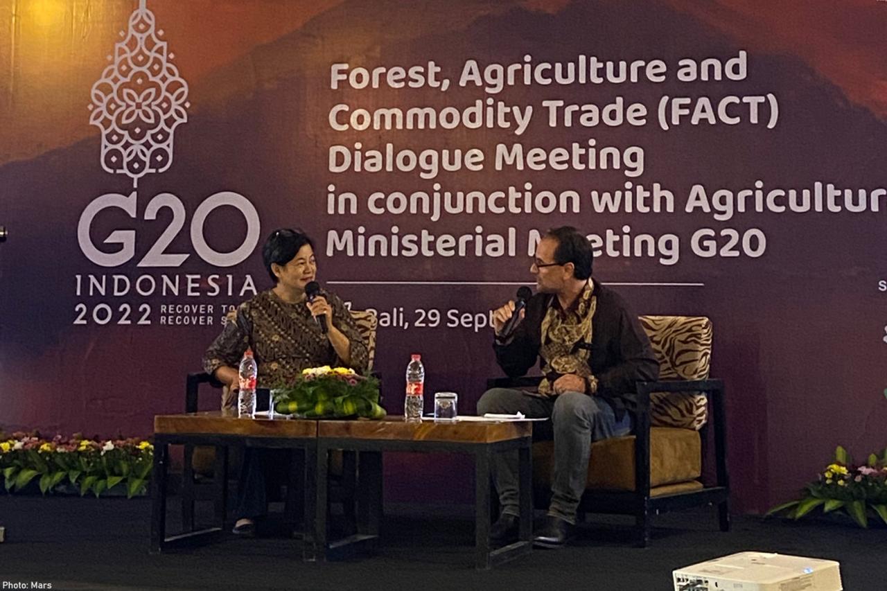 Mars overhauls cocoa sustainability program to focus squarely on farmer income