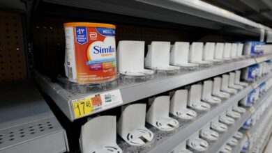 Baby formula shortage has an aggravating factor few producers