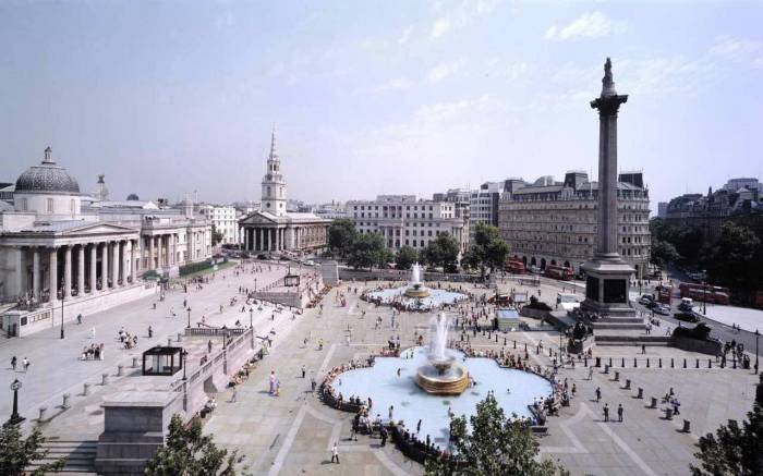 Trafalgar square london