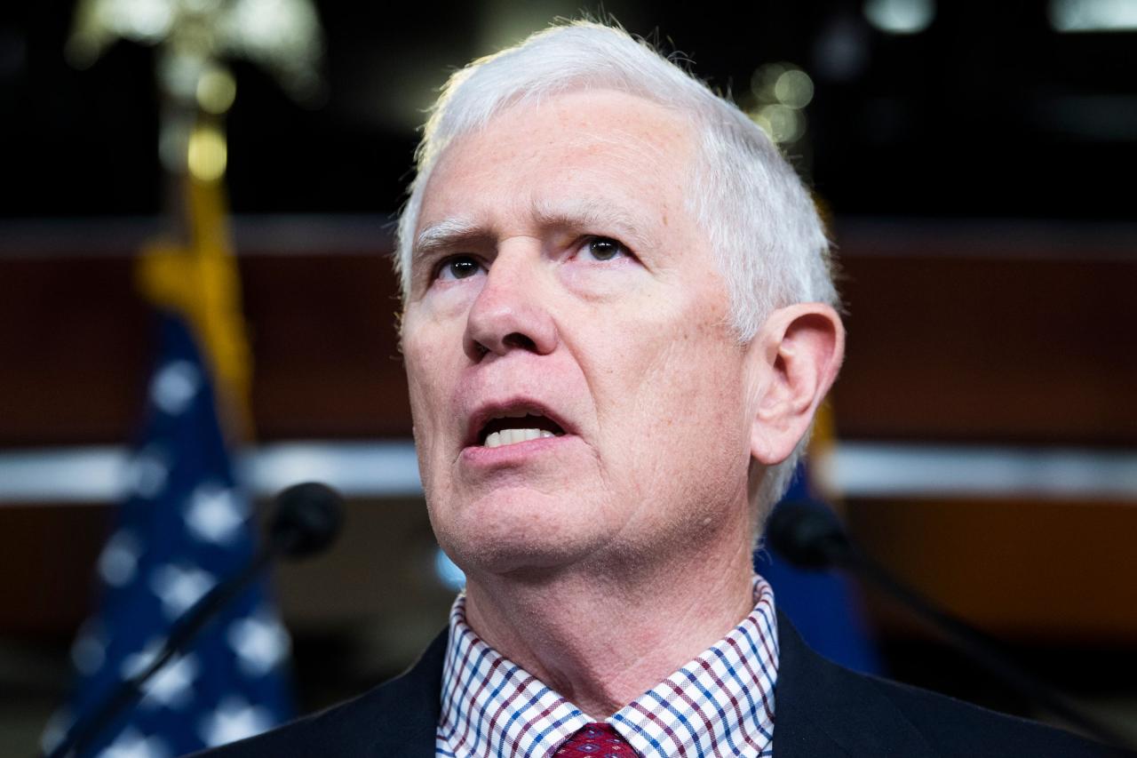 After losing trumps endorsement mo brooks advances in gop senate race