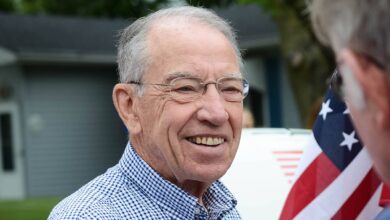 Gop sen chuck grassley alleges widespread effort in fbi justice dept to downplay negative information about hunter biden