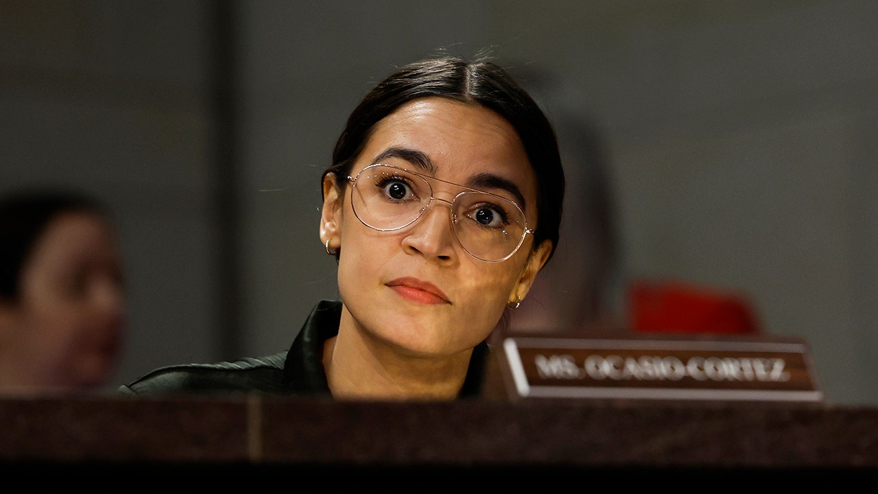Aoc blasts kevin mccarthys weak criticism of his kkk caucus