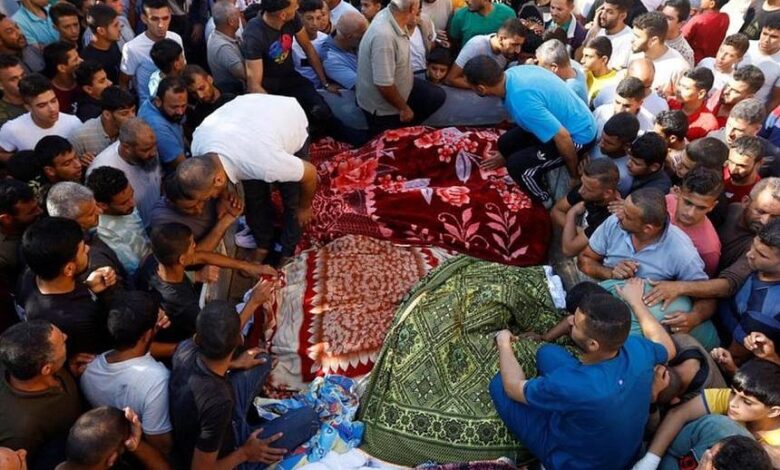 Thousands gather for funeral of israeli american hostage killed in gaza