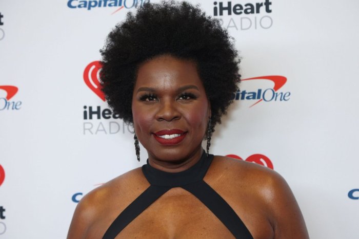 Chelsea handler leslie jones and john leguizamo to guest host the daily show cnn