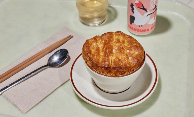 This la restaurants congee pot pie is the comfort food you need