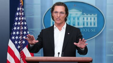 Matthew mcconaughey meets biden and pleads for an end to gun violence