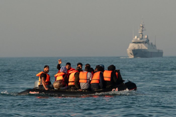 More than 700 migrants crossed the channel in small boats on saturday