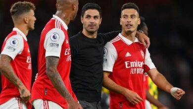 Arsenal coach arteta mikel head players optimistic keeping contract quartet tied hoping deals down number