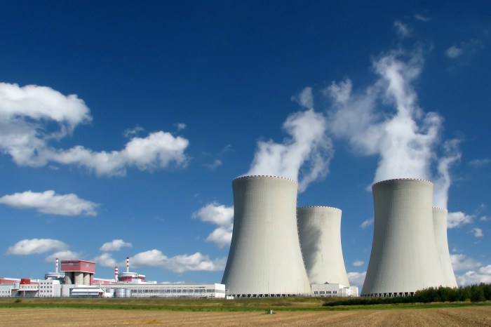 Old uk power plant sold for 6 5m as new buyers tease nuclear supercluster