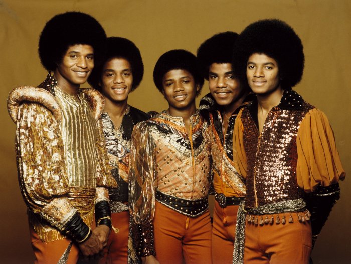 Tito jackson michaels brother and member of jackson 5 dies at 70 sons say