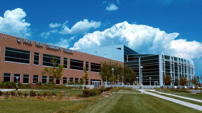 Long beach community college adjuncts sue over unpaid work hours