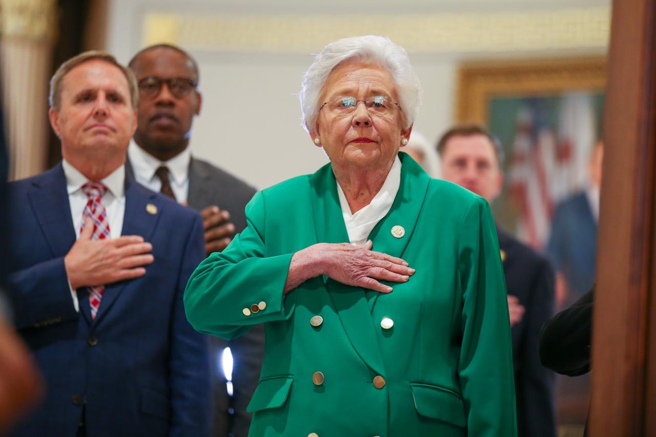 Provocateur in pearls kay ivey races to the right