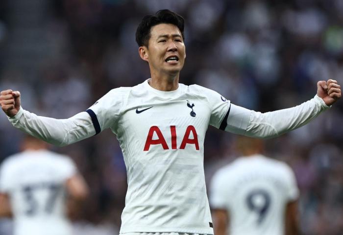 Heung min son struggling set pieces still a weakness for tottenham as problems mount for ange postecoglou