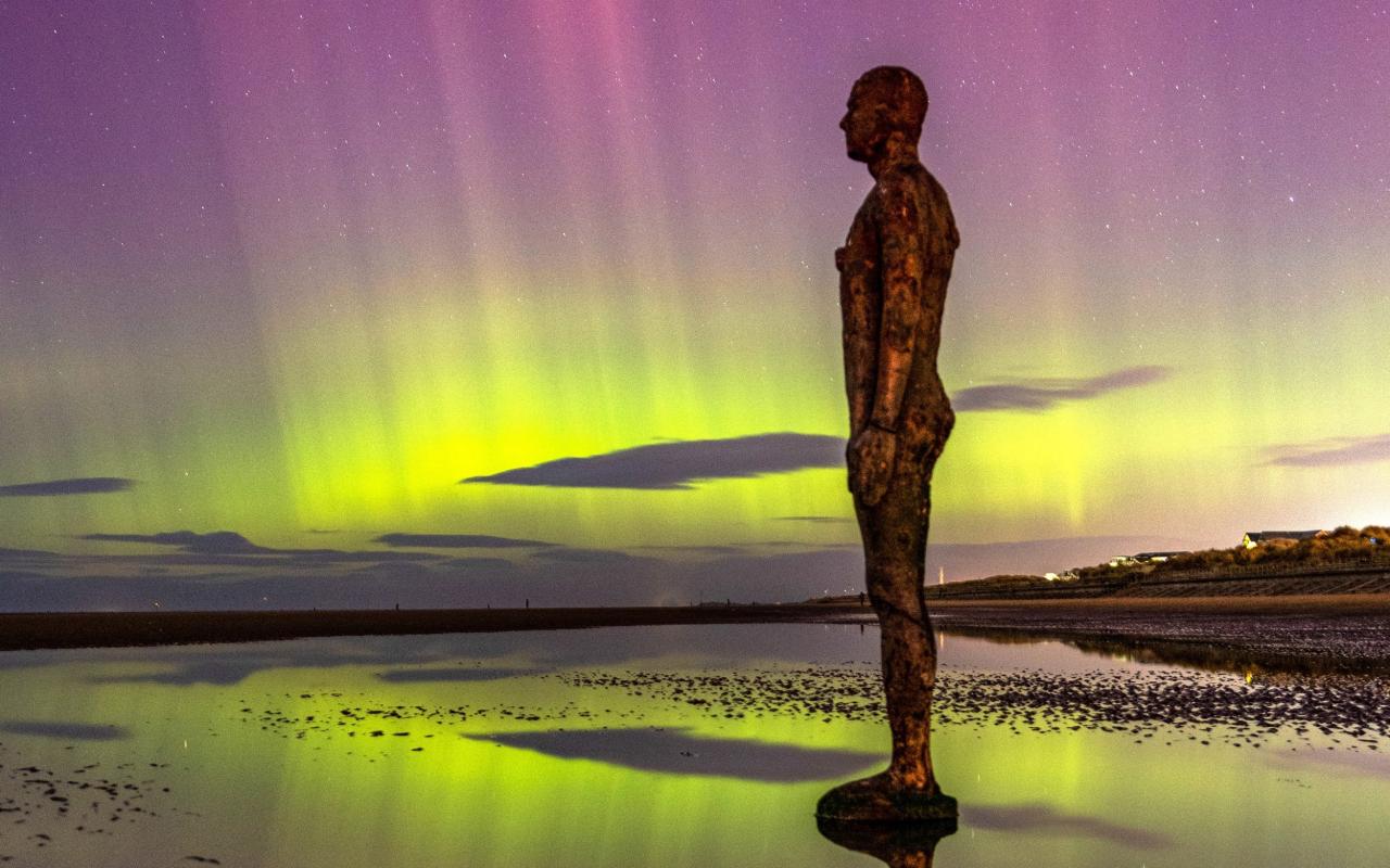 Northern lights set to be visible in the uk tonight heres how to see them