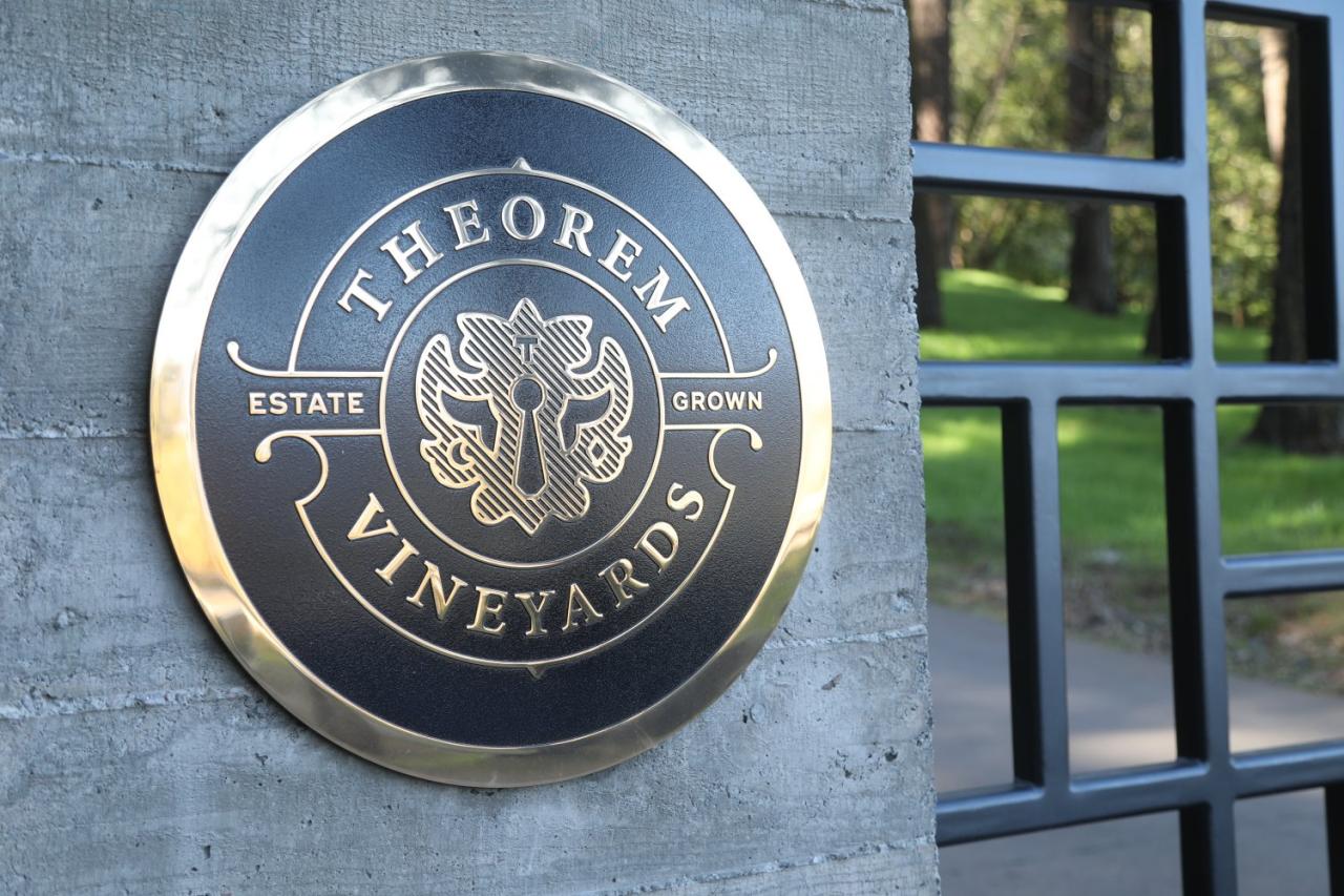 Premier calistoga cabernet sauvignon producer theorem vineyards opens new tasting barn