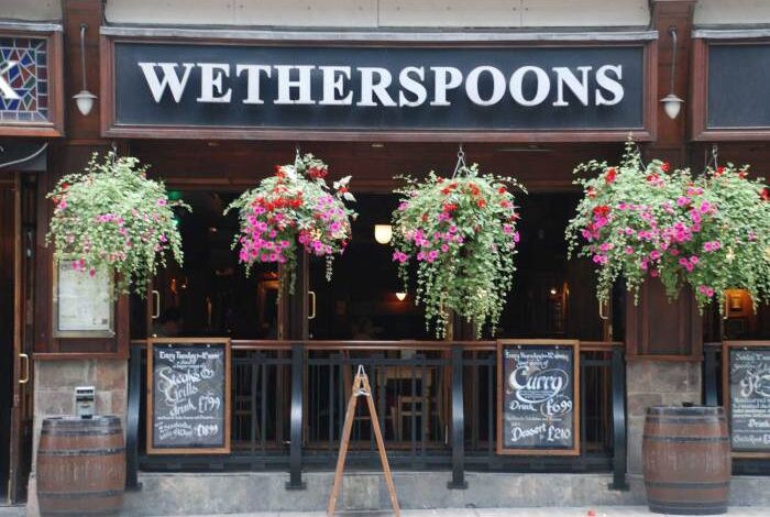 Major uk airport to get its very first wetherspoon pub in new terminal