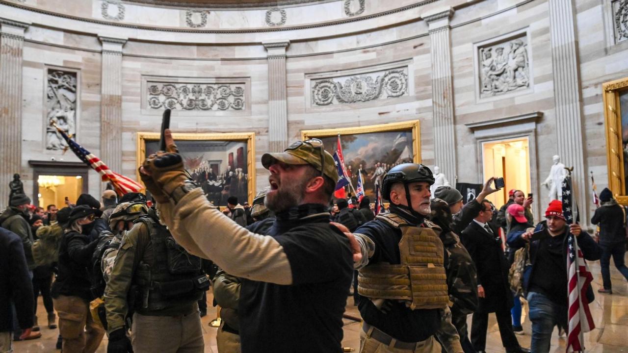 Capitol officers injured muslim