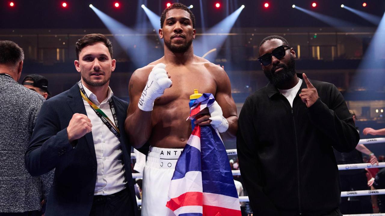 Anthony joshua vs daniel dubois what went wrong for aj what will be next and can the tyson fury fight still happen