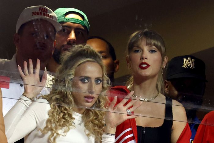 Taylor swift attends patrick mahomes 29th birthday party