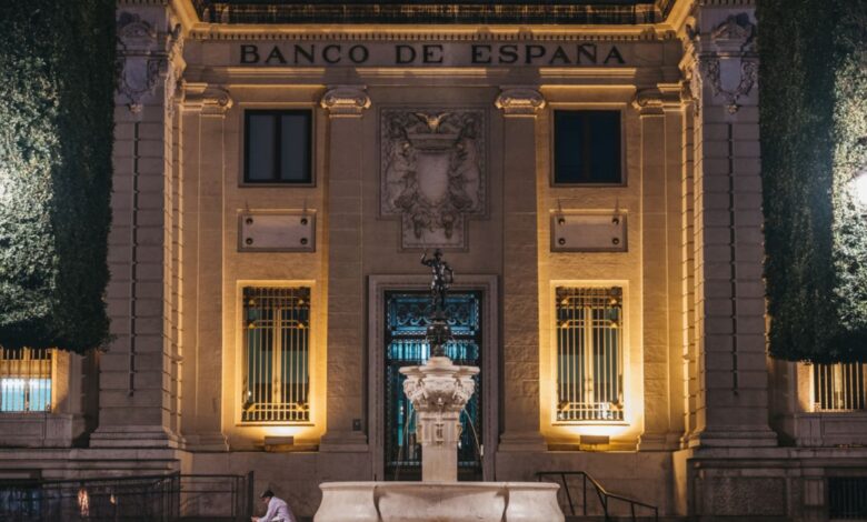 European crypto users prefer decentralized services bank of spain says