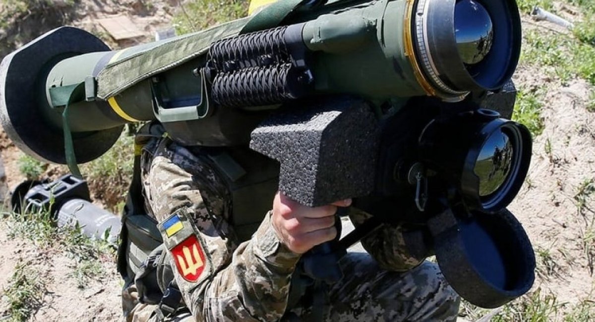 Arming ukraine 17000 anti tank weapons in 6 days and a clandestine cybercorps