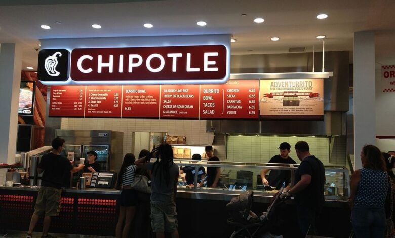 Chipotle restaurant in maine becomes chains first to file for union election