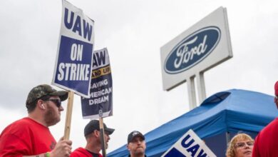 Uaw union files unfair labor charges against stellantis accuses automaker of violating contract