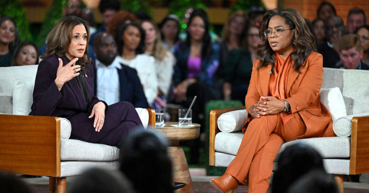 Harris oprah hold michigan campaign event in talk show format