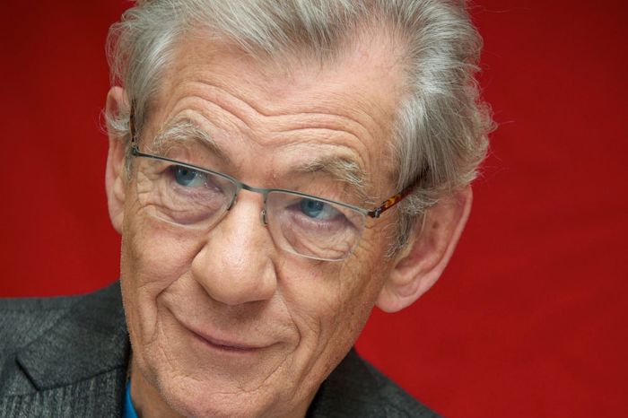 Sir ian mckellen felt ashamed and emotional after stage fall