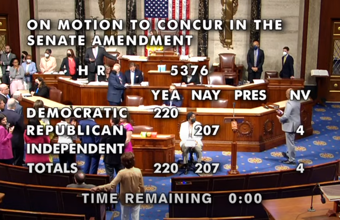 Senate enters vote a rama as the inflation reduction act comes closer to being passed