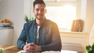 5 ways for solopreneurs to sustain momentum and thrive