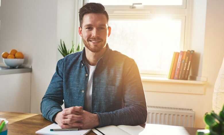 5 ways for solopreneurs to sustain momentum and thrive